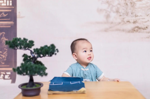 乌兰察布孕妇几个月有反应